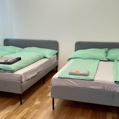 Cozynite Premium Apartment Stadthalle Vienna Esterno foto