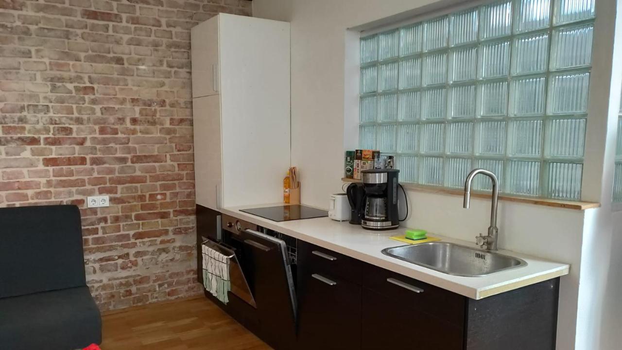 Cozynite Premium Apartment Stadthalle Vienna Esterno foto